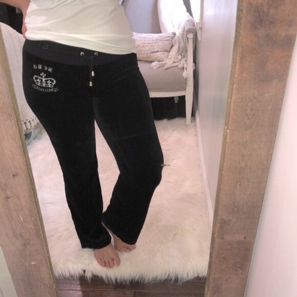 BCBGMAXAZRIA size medium designer black velour sweatpants - Picture 1 of 7